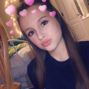 Meet your Posher, Madelyn